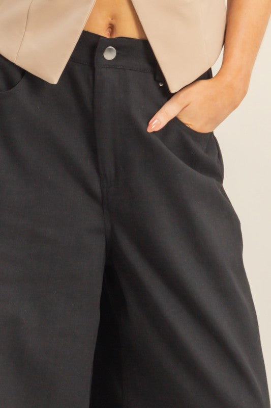 BLACK WIDE LEG JEAN