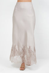SATIN MAXI LACE BOTTOM SKIRT