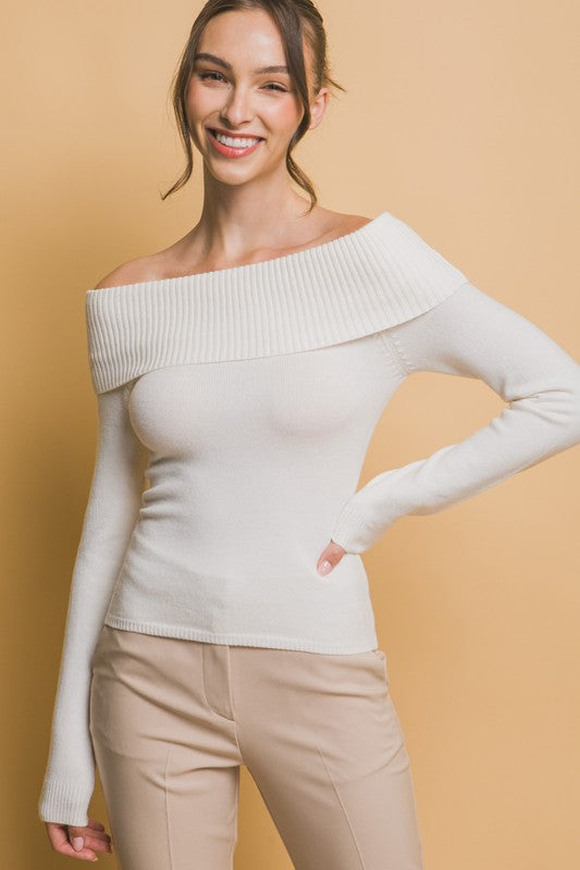 OFF SHOULDER SWEATER