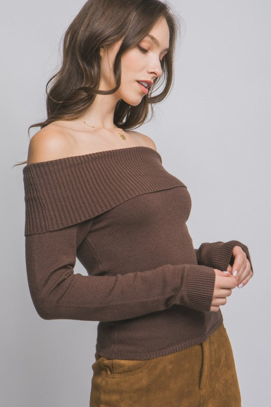OFF SHOULDER SWEATER