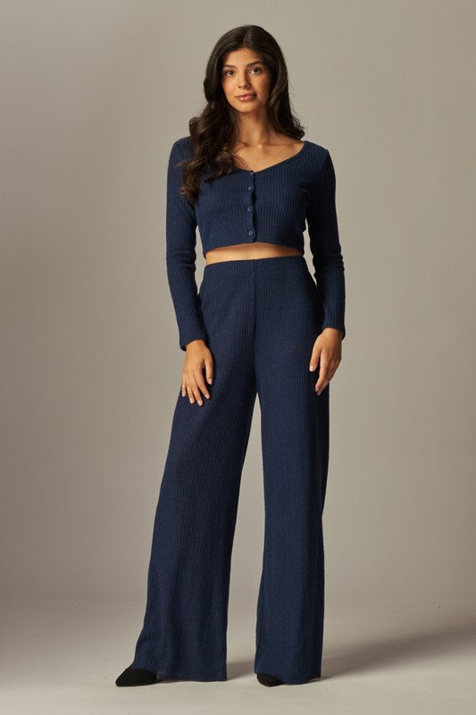 EMILY - NAVY RIB KNIT TOP