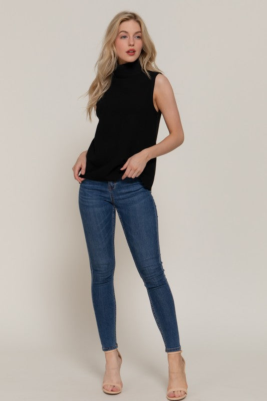 SLEEVELESS TNECK SWEATER