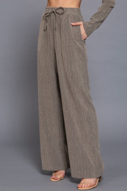 WEEKEND - TEXTURED PULL ON PANTS