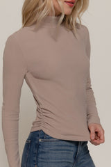 BRUSHED RIBBED TURTLE NECK TOP