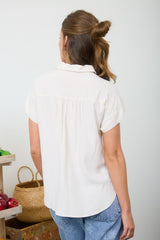 SHORT SLEEVE BUTTON UP SHIRT