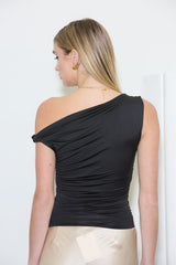 ASSYMETRICAL OFF SHOULDER TOP