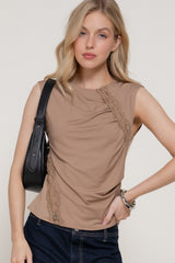LACE TRIM SHORT SLEEVE TOP