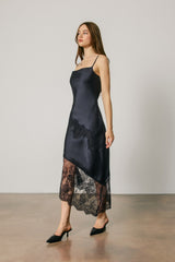 MIDNIGHT - LACE DETAIL DRESS