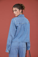 BOXY - CROP DENIM SHIRT