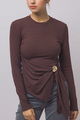 RIBBED SIDE SCARF TEE