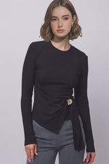 RIBBED SIDE SCARF TEE