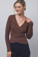 CROSSOVER RIB SWEATER