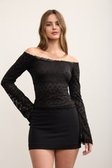 LACE OFF SHOULDER TOP