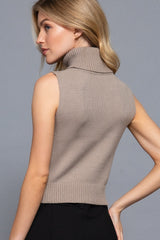 SLEEVELESS TURTLE NECK