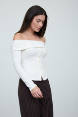OFF SHOULDER RIBBED TOP WITH BUTTONS