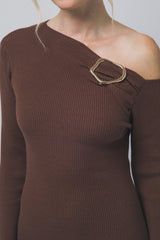 OFF SHOULDER RIBBED KNIT DRESS
