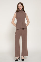 SLEEVELESS TNECK SWEATER