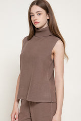 SLEEVELESS TNECK SWEATER