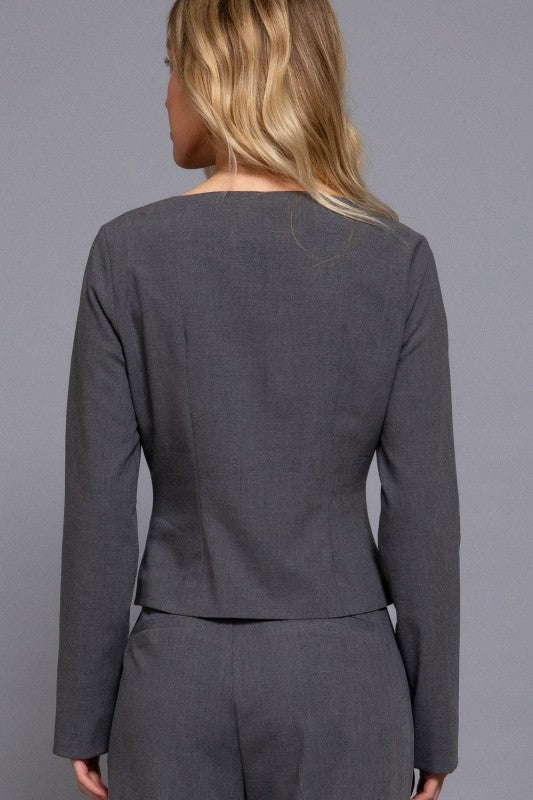 SQUARE NECK SHORT BLAZER