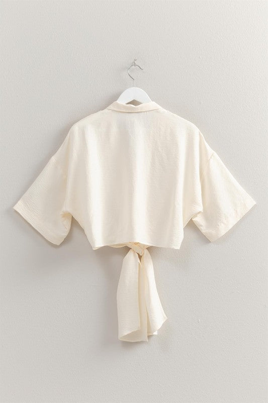 TIE FRONT S/S BLOUSE