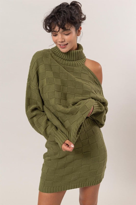 CARA - BASKETWEAVE OPEN SHOULDER SWEATER