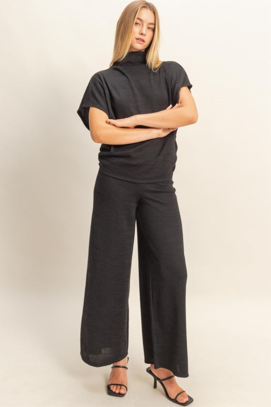 ALIA 2 - MOCK SHORT SLEEVE SWEATER