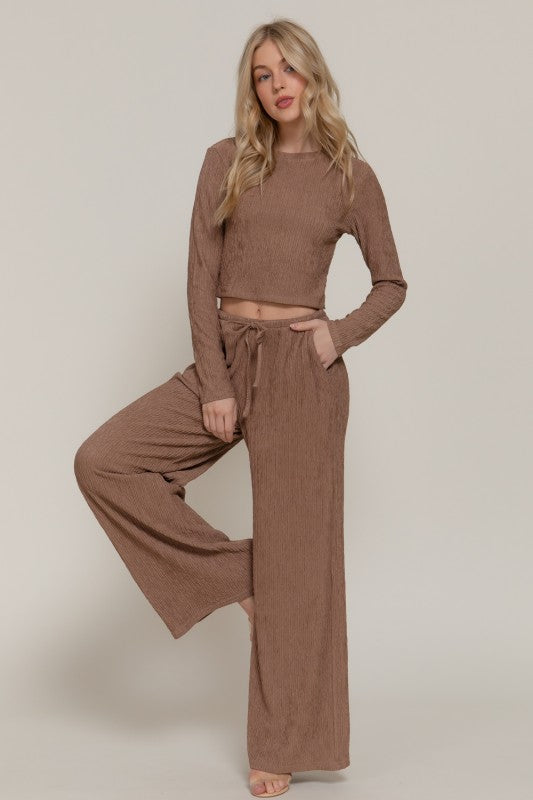KATE - CRINKLE KNIT WIDE PANT