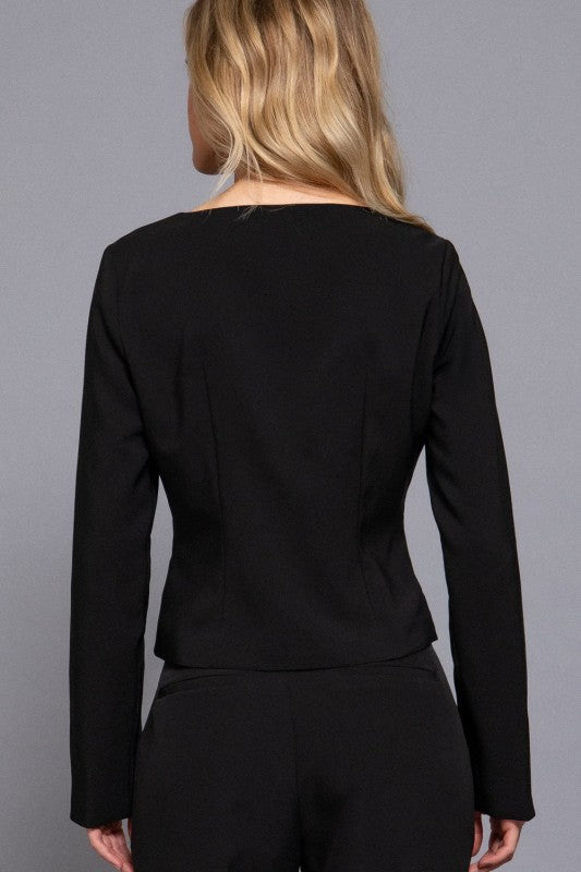 SQUARE NECK SHORT BLAZER