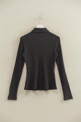 BUTTON DOWN RIBBED KNIT TOP