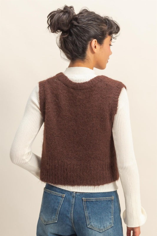 SCOOP CROP SWEATER