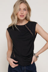 LACE TRIM SHORT SLEEVE TOP